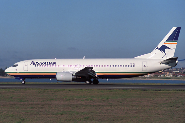 AUSTRALIAN BOEING 737 400 SYD RF 372 31.jpg