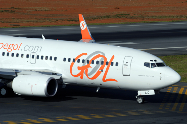 GOL BOEING 737 700 CGH RF IMG_1286.jpg