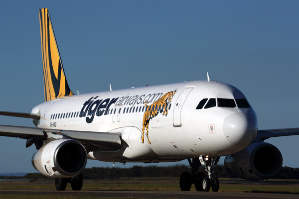 TIGER AIRWAYS AIRBUS A320 BNE RF 5K5A3709.jpg