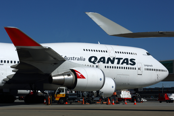 QANTAS BOEING 747 400ER BNE RF 5K5A4031.jpg