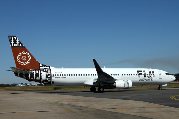 FIJI AIRWAYS BOEING 737 800 BNE RF IMG_0106.jpg
