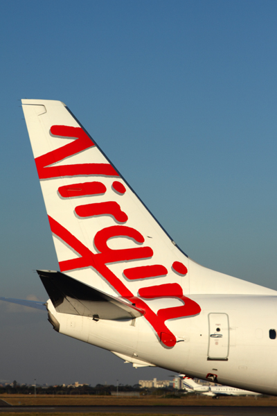 VIRGIN BOEING 737 800 SYD RF IMG_0213.jpg