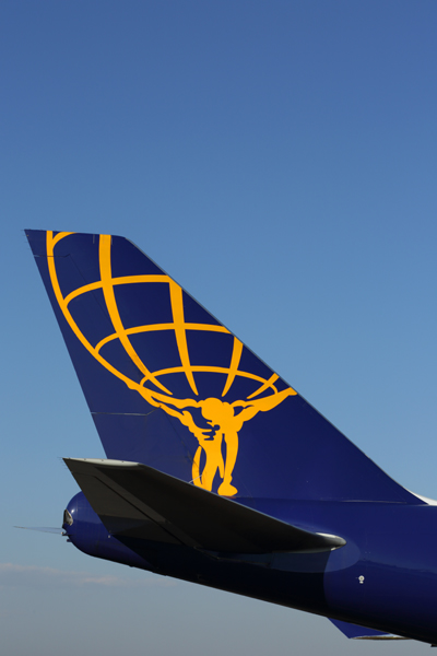 ATLAS AIR BOEING 747 400F SYD RF 5K5A4200.jpg