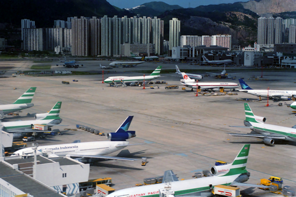 HONG KONG AIRPORT RF 140 8.jpg