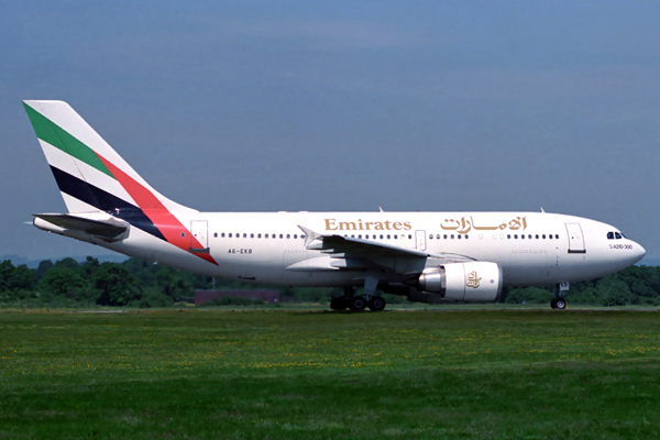 EMIRATES AIRBUS A310 300 LGW RF 144 14.jpg