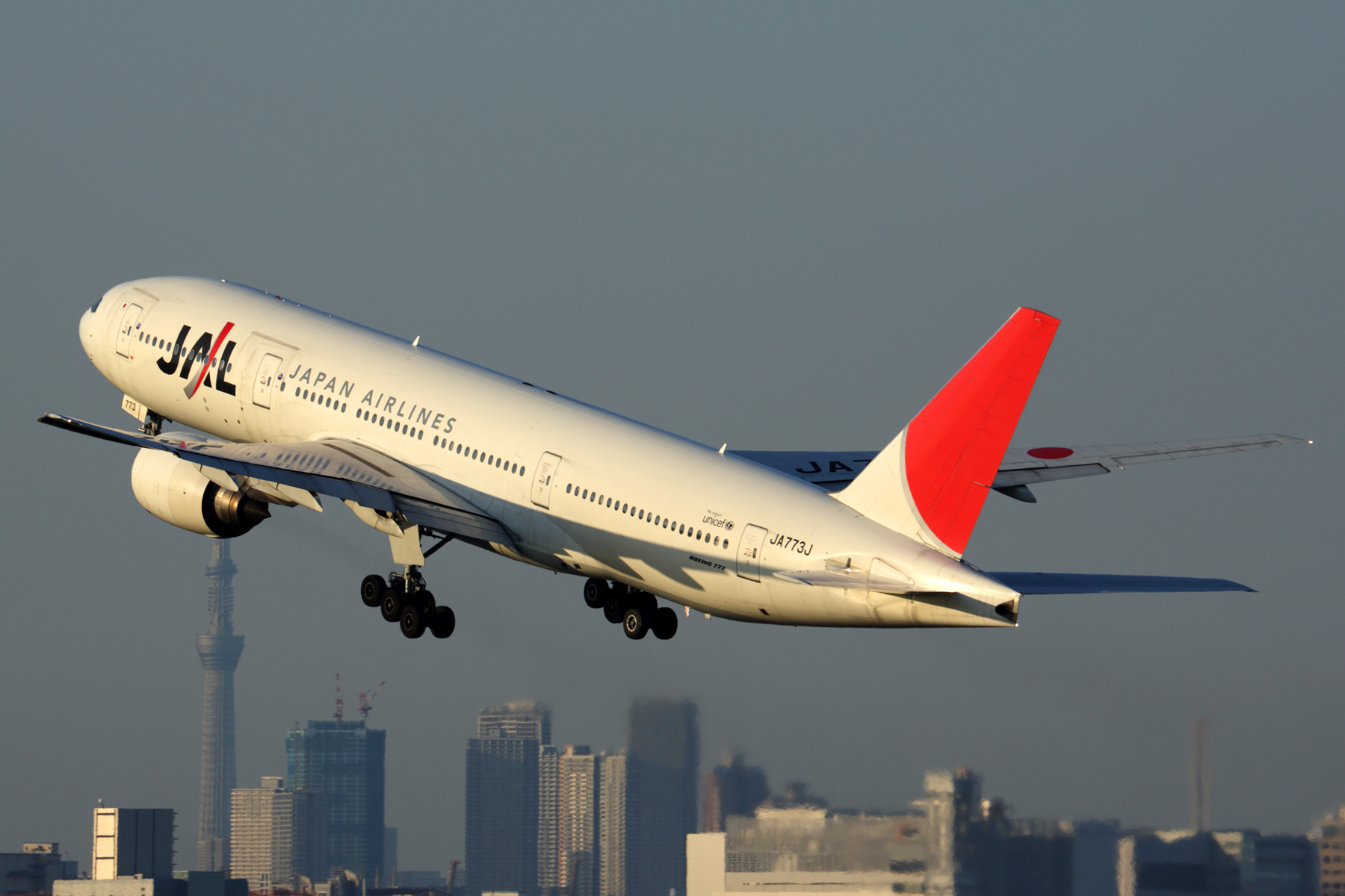 JAL BOEING 777 200 HND RF 5K5A4603.jpg