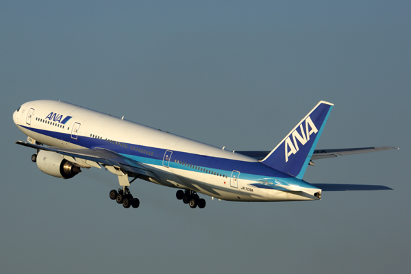 ANA BOEING 777 200 HND RF 5K5A4586.jpg