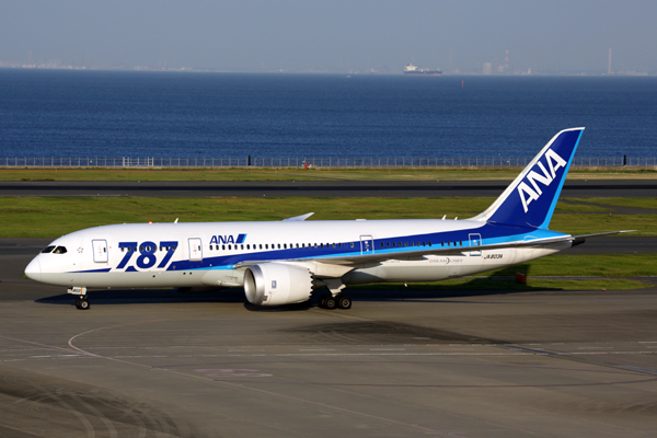 ANA BOEING 787 8 HND RF 5K5A5022.jpg