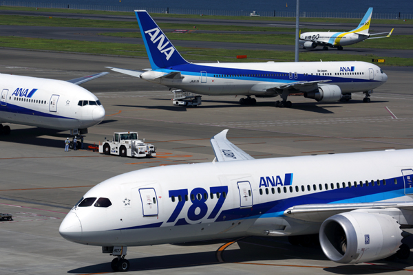 ANA AIRCRAFT HND RF 5K5A4825.jpg