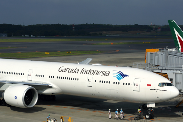 GARUDA INDONESIA BOEING 777 300ER NRT RF 5K5A5280.jpg