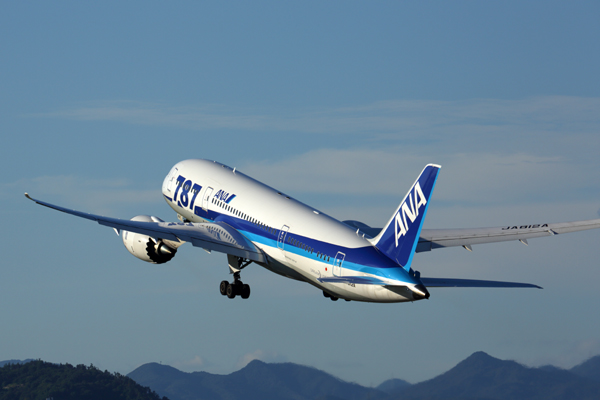 ANA BOEING 787 8 ITM RF 5K5A5905.jpg