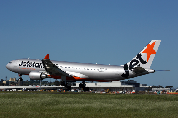 JETSTAR AIRBUS A330 200 MEL RF 5K5A6273.jpg