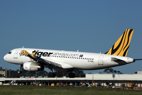 TIGER AIRWAYS AIRBUS A320 MEL RF 5K5A6340.jpg