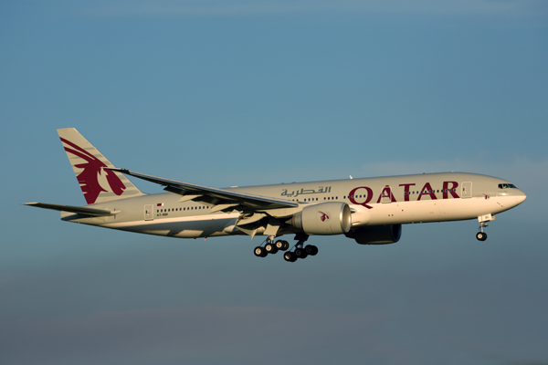 QATAR BOEING 777 200 PER RF 5K5A6587.jpg