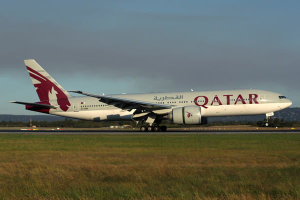 QATAR BOEING 777 200 PER RF 5K5A6945.jpg