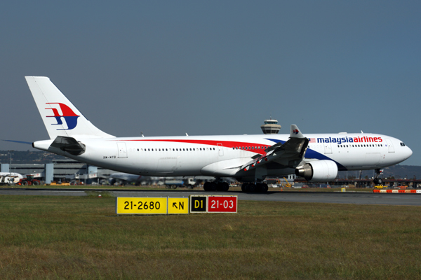 MALAYSIA AIRLINES AIRBUS A330 300 PER RF 5K5A6702.jpg