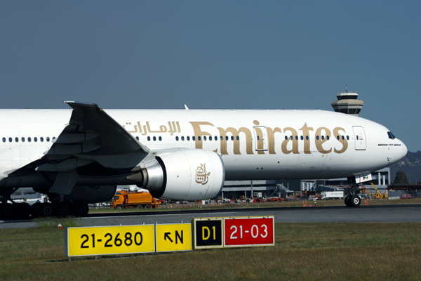 EMIRATES BOEING 777 300ER PER RF 5K5A6723.jpg