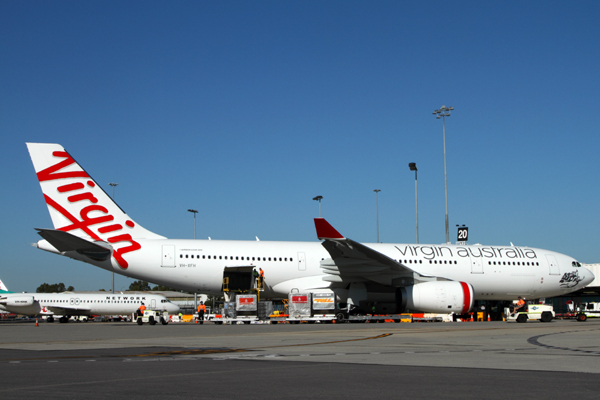 VIRGIN AUSTRALIA AIRBUS A330 200 PER RF IMG_0330.jpg