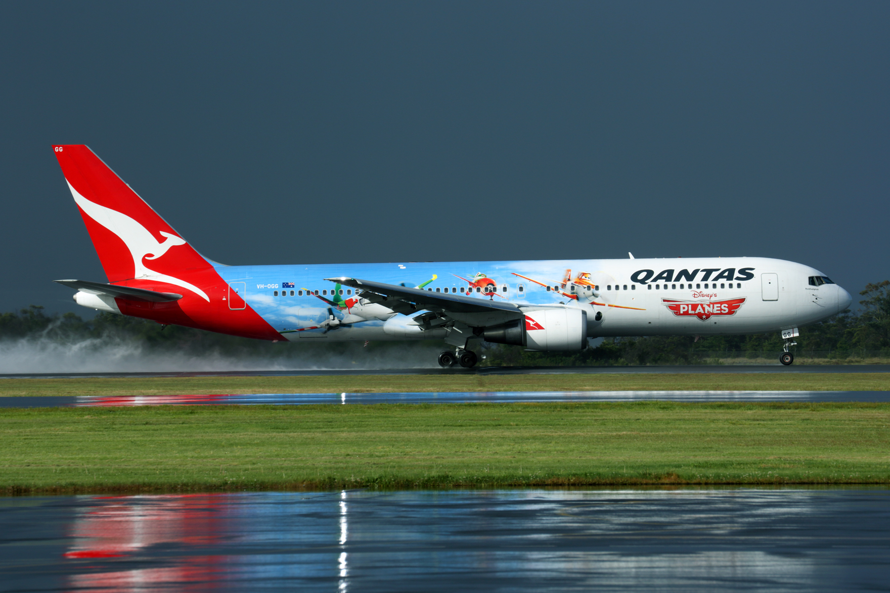 QANTAS BOEING 767 300 HBA RF 5K5A7134.jpg