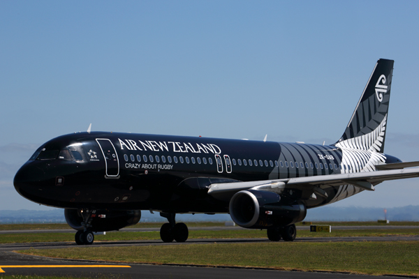 AIR NEW ZEALAND AIRBUS A320 AKL RF 5K5A7486.jpg