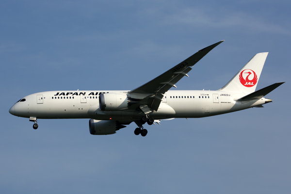 JAPAN AIRLINES BOEING 787 8 BKK RF 5K5A7808.jpg