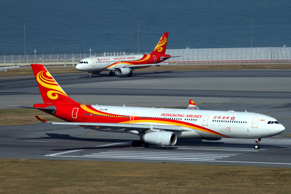 HONG KONG AIRLINES AIRCRAFT HKG RF IMG_0540.jpg