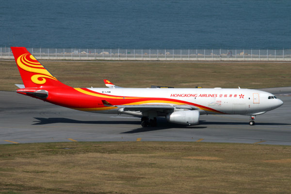 HONG KONG AIRLINES AIRBUS A330 200F HKG RF IMG_0613.jpg