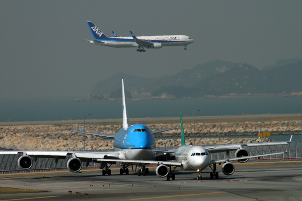 AIRCRAFT HKG RF IMG_0693.jpg