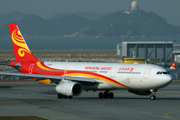 HONG KONG AIRLINES AIRBUS A330 300 HKG RF IMG_0798.jpg