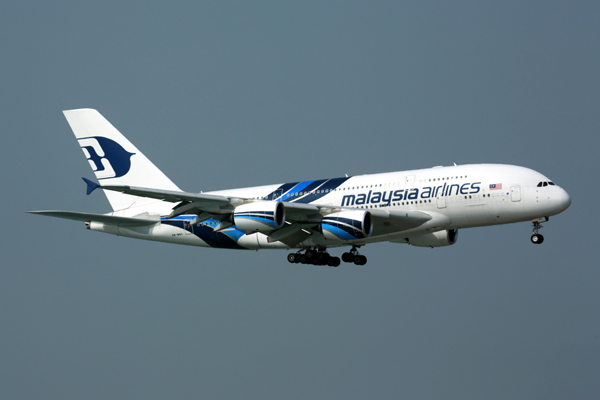 MALAYSIA AIRLINES AIRBUS A380 HKG RF 5K5A9567.jpg