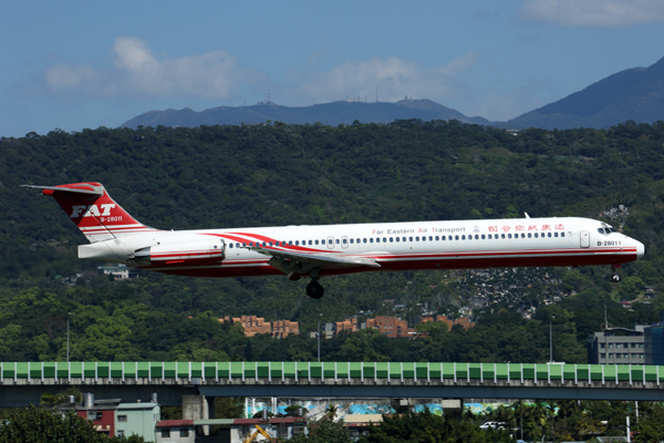 FAR EASTERN AIR TRANSPORT MD80 TSA RF 5K5A9478.jpg