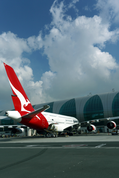 QANTAS AIRBUS A380 DXB RF 5K5A8647.jpg