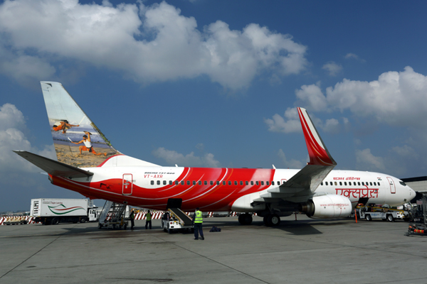 AIR INDIA EXPRESS BOEING 737 800 DXB RF 5K5A8684.jpg