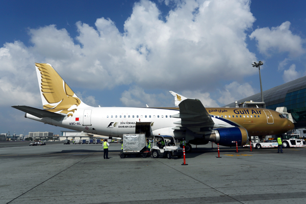 GULF AIR AIRBUS A320 DXB RF 5K5A8675.jpg