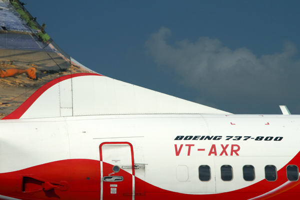 AIR INDIA EXPRESS BOEING 737 800 DXB RF IMG_8647.jpg