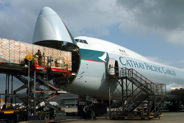 CATHAY PACIFIC CARGO BOEING 747 800F HKG RF IMG_8750.jpg