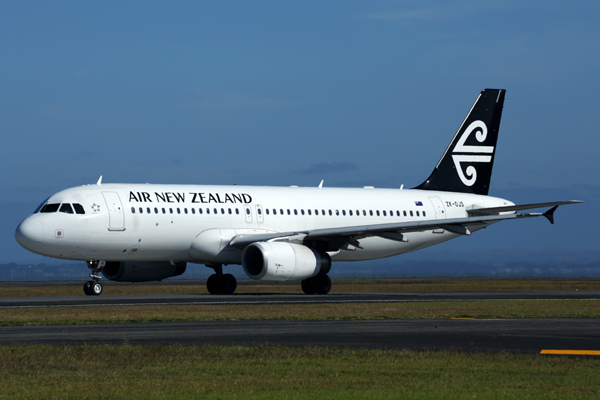 AIR NEW ZEALAND AIRBUS A320 AKL RF 5K5A9885.jpg