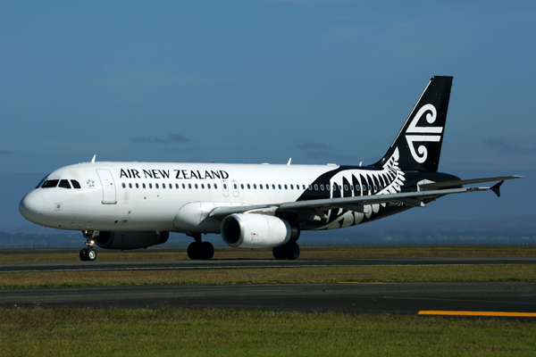 AIR NEW ZEALAND AIRBUS A320 AKL RF 5K5A9893.jpg