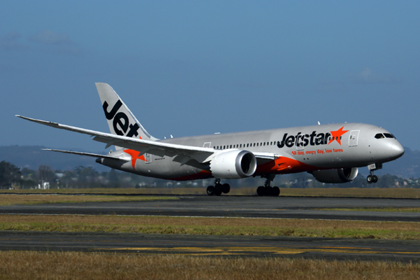 JETSTAR BOEING 787 8 AKL RF 5K5A9926.jpg