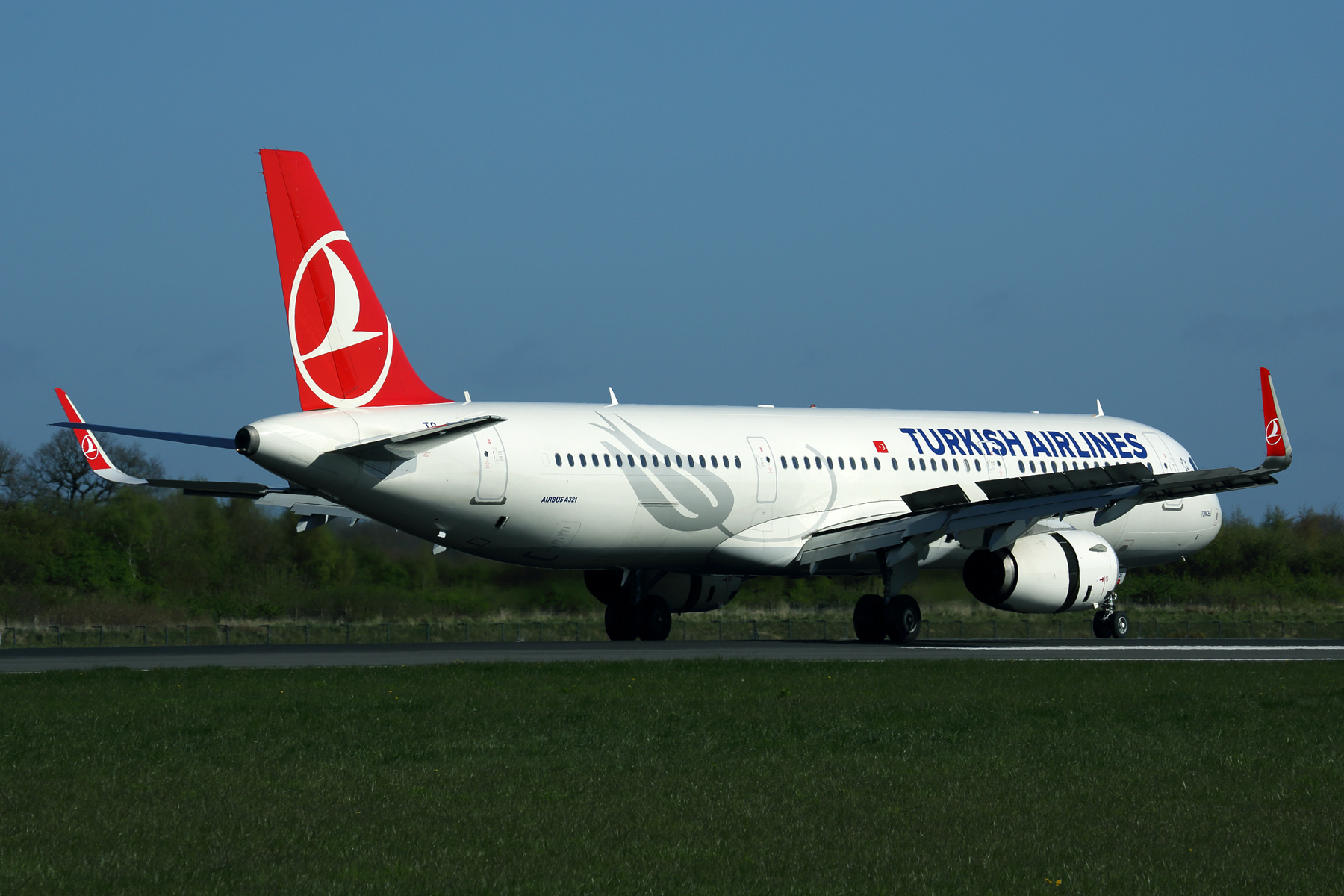 TURKISH AIRLINES AIRBUS A321 MAN RF 5K5A2694.jpg