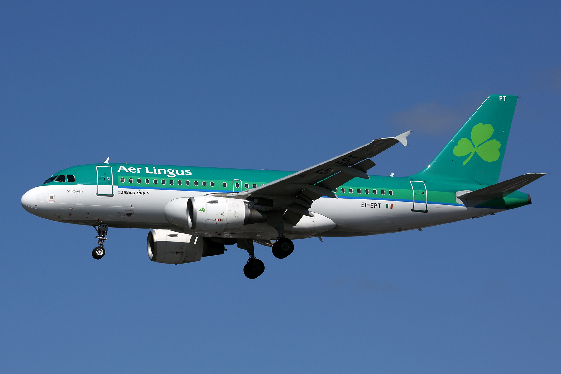 AER LINGUS AIRBUS A319 LHR RF 5K5A9888.jpg