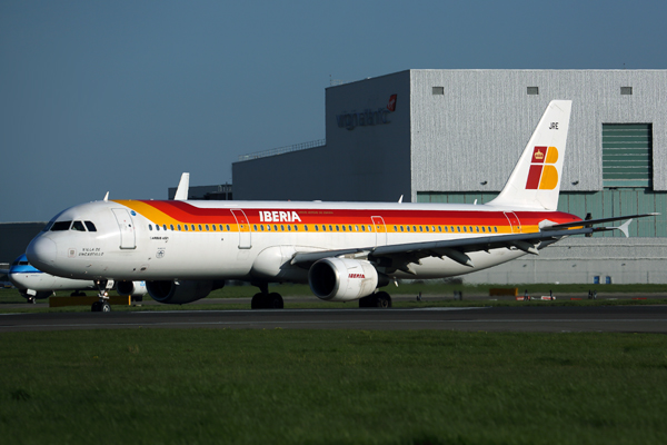 IBERIA AIRBUS A321 LHR RF 5K5A0944.jpg