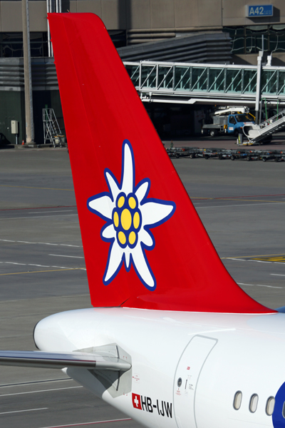 EDLWEISS AIRBUS A320 ZRH RF 5K5A0313.jpg