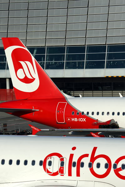 AIR BERLIN AIRCRAFT ZRH RF 5K5A0360.jpg