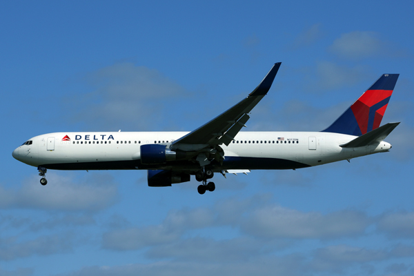 DELTA BOEING 767 300 LHR RF 5K5A0585.jpg