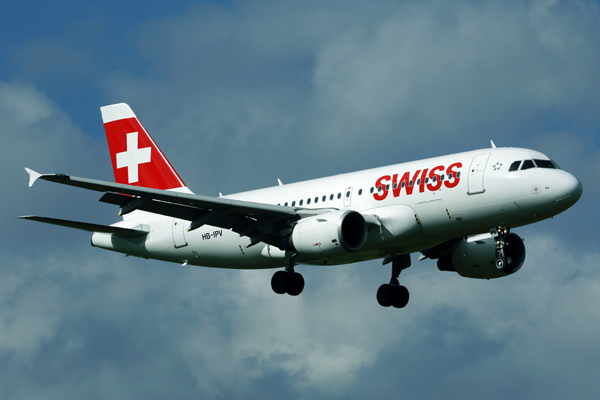 SWISS AIRBUS A319 ZRH RF 5K5A1588.jpg