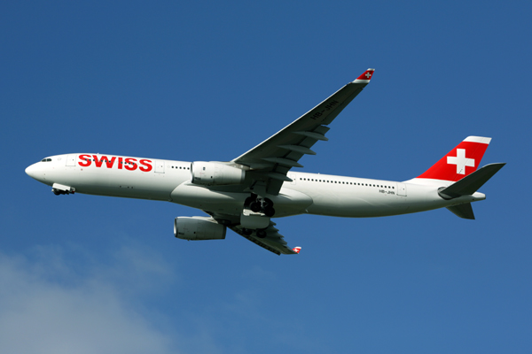 SWISS AIRBUS A330 300 ZRH RF 5K5A1365.jpg