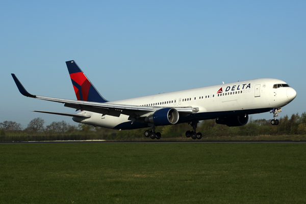 DELTA BOEING 767 300 MAN RF 5K5A2073.jpg