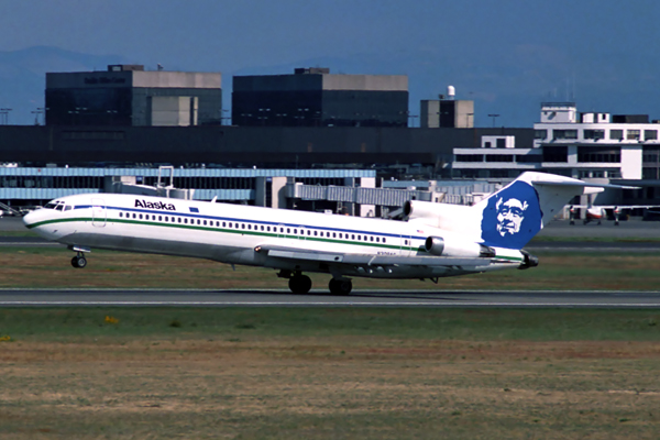 ALASKA BOEING 727 200 SEA RF 200 8.jpg