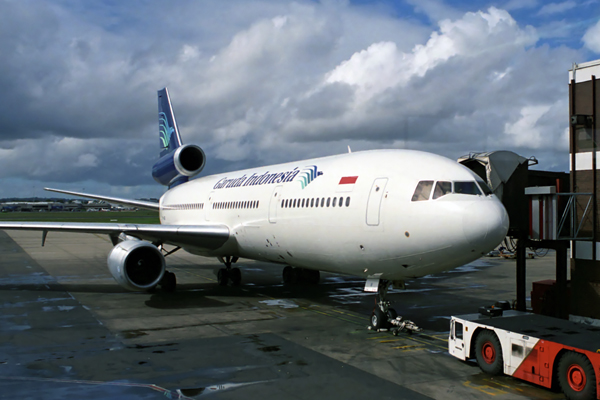 GARUDA INDONESIA DC10 30 SYD RF 192 15.jpg